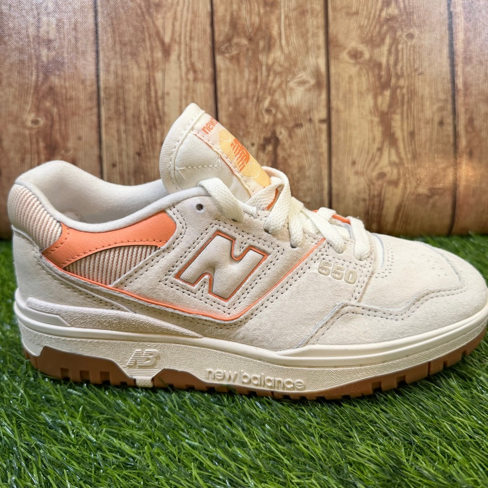 New Balance 550 Sneaker Womens Size 7 Beige Orange Basketball Low Top